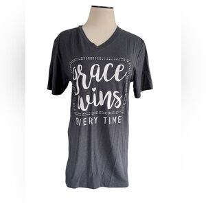 ATX MAFIA Grace‎ Wins Charcoal Grey V Neck Shortsleeve Tee Shirt Size Medium